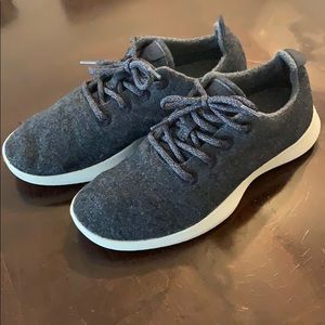 allbirds Merino Wool Runners Size 9